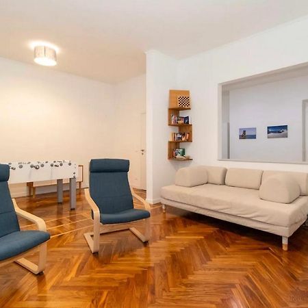 New! Cit Turin Elegant Apt With Parking Exterior photo