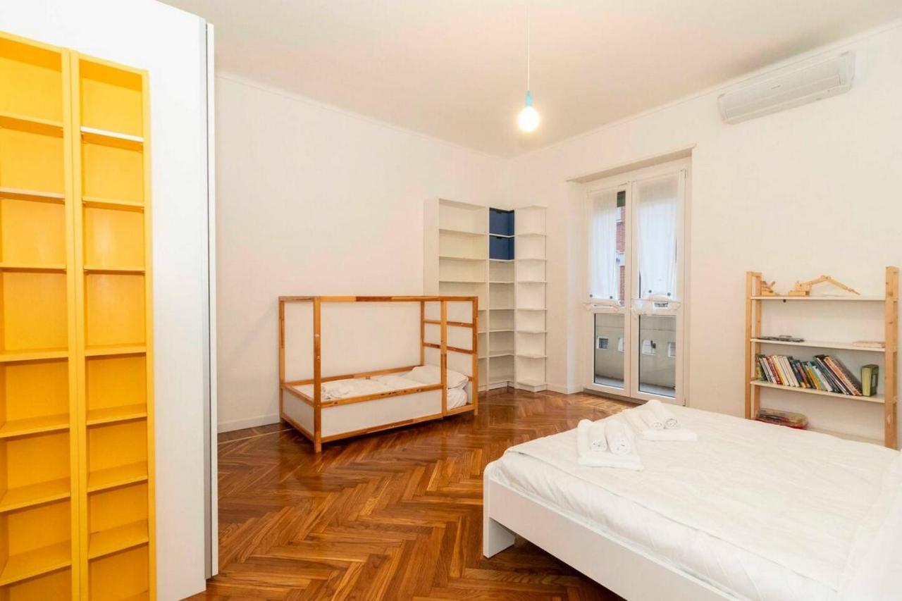 New! Cit Turin Elegant Apt With Parking Exterior photo