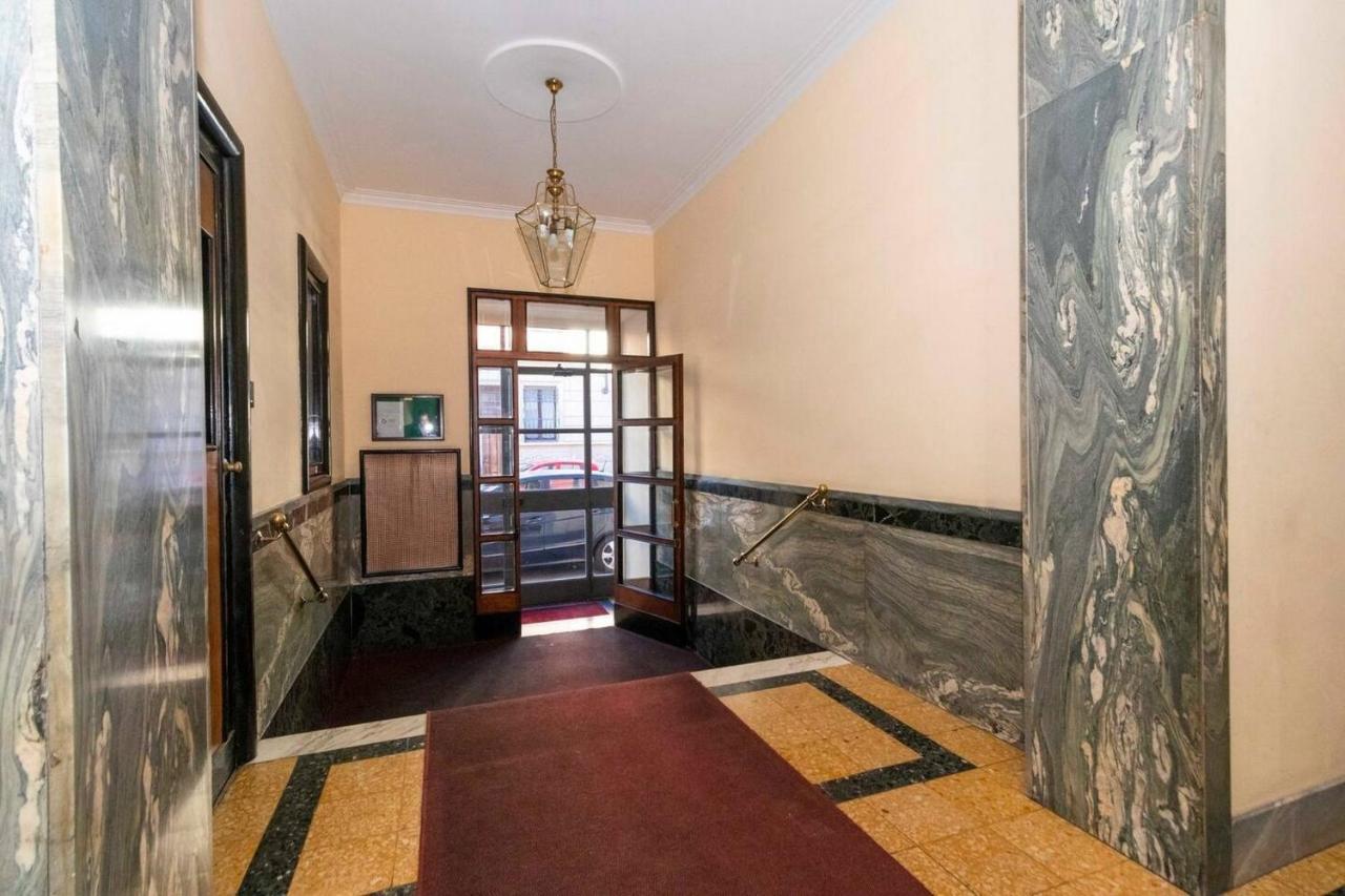 New! Cit Turin Elegant Apt With Parking Exterior photo