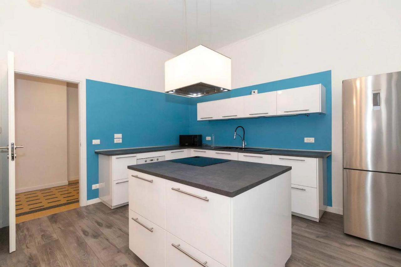 New! Cit Turin Elegant Apt With Parking Exterior photo